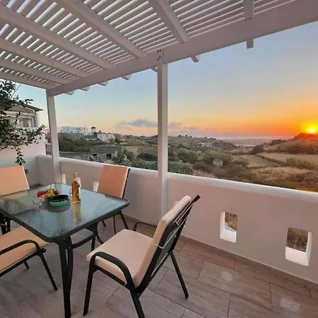 בית נופש Summer House 2 *